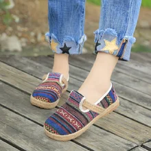 Новые женские туфли на плоской подошве из хлопчатобумажной ткани женские туфли в полоску с вышивкой повседневные туфли-оксфорды с круглым носком в Ретро этническом стиле без застежки; большие размеры
