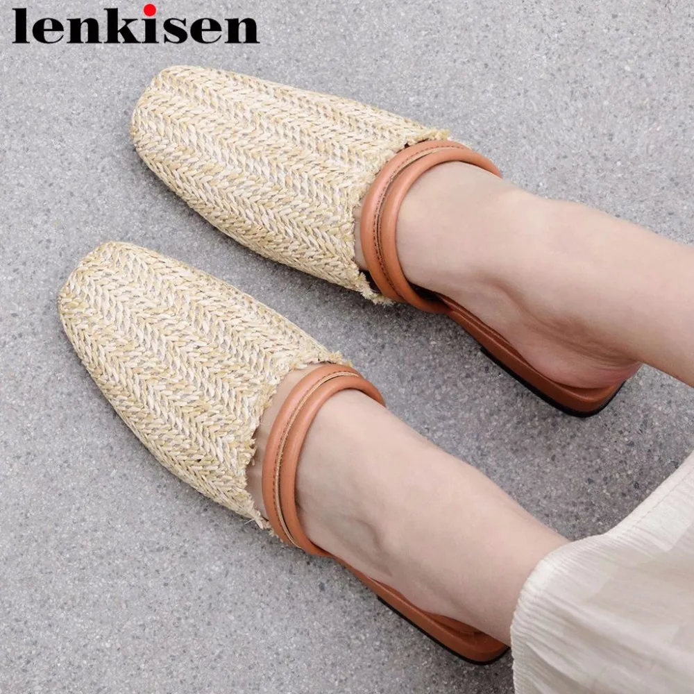 

Lenkisen 2019 elegant lady low heels popular straw weaving material genuine leather slip on mules square toe clubwear shoes L8f6