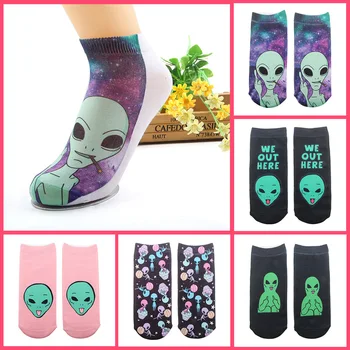 

2 pairs 3D Printed Funny alien socks women Alien Martian Series cranium Printed Sock short Spring autumn Girls Gift women