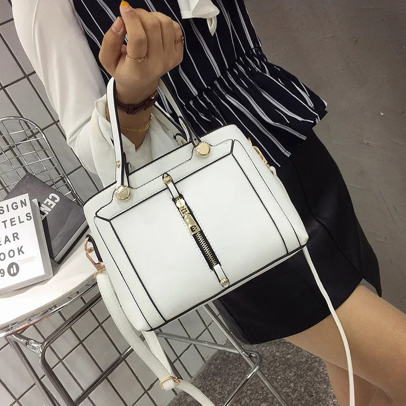 

DORANMI Zipper Closure Handbag Women's Bag 2018 Leather Top-handle Handbags Crossbody Messenger Female Boston Bags Bolsa DJB071