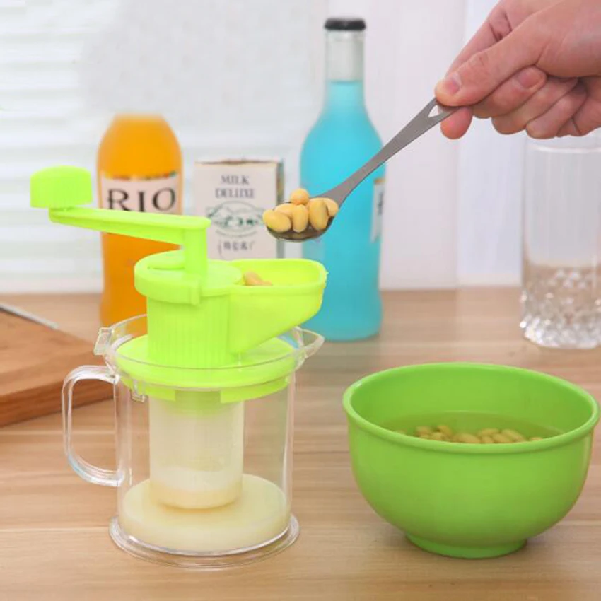 Manual Soymilk Maker Hand Carrot Soybean Vegetables Squeezer Milk Fruit