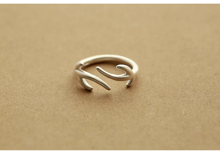 R032 Opening Double Antlers Rng Cute Adjustable Deer Antler Rings Stag Animal Reindeer Ring Tree Branch Rings for Women Party Gifts