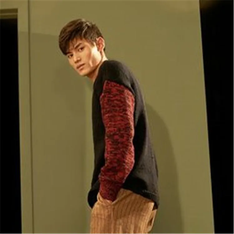 100%hand made pure wool thick knit men fashion Oneck patchwork sleeve pullover sweater one&over siz