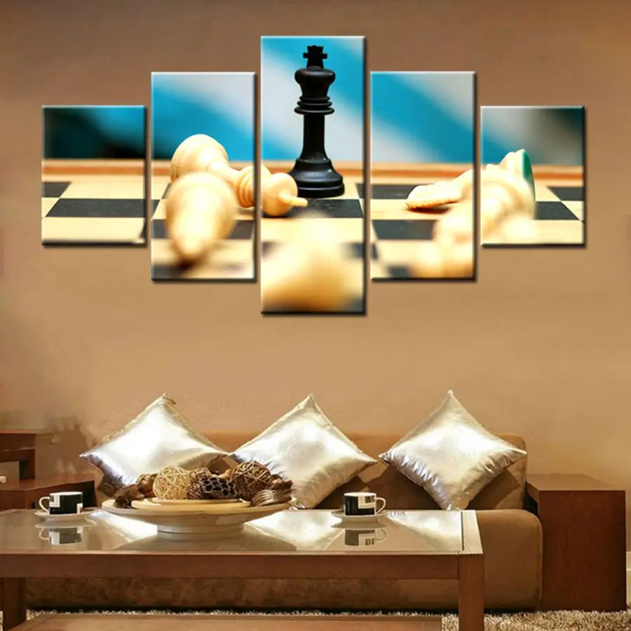 Checkmate! The Queen in Chess Picture Wall Art Canvas Prints Artwork