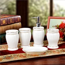 Европейском стиле Ванная комната пять частей поставки керамической Вымойте Набор зубных щеток рот чашки комплект высокого класса свадьбы продукты lo831101