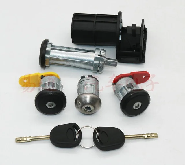 Car lock cylinder full set for Ford 03-06Year old version Fiesta,spark and door lock cylinder with two keys
