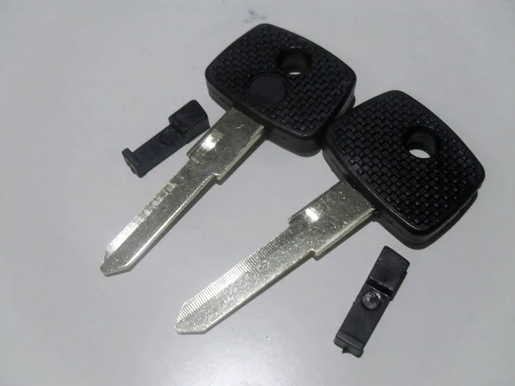 Benz transponder key shell(Right Blade) HU72  (2)11