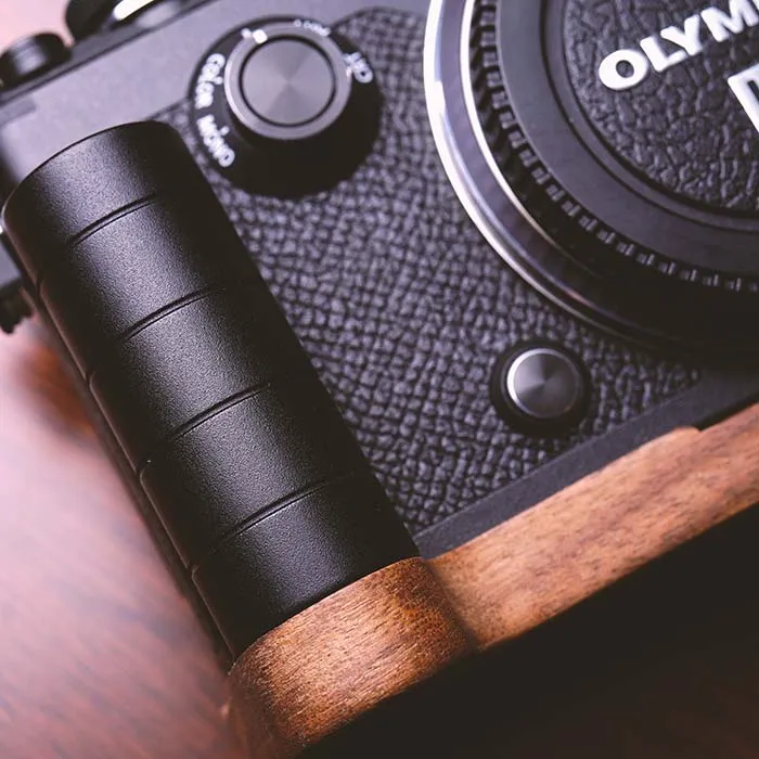 Original Walnut Wooden Base Quick Release L Plate / L Bracket Hand Grip Holder Fit For Olympus PEN-F Series