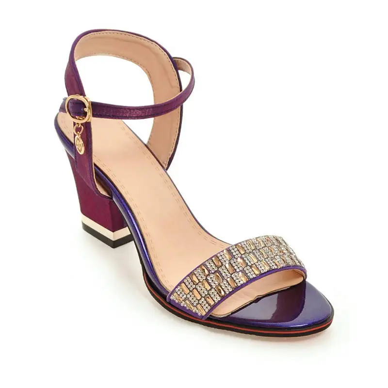 MORAZORA/; женские босоножки; простая модная летняя обувь с пряжкой и кристаллами; повседневная обувь на высоком квадратном каблуке; женская обувь красного цвета; большие размеры 33-43
