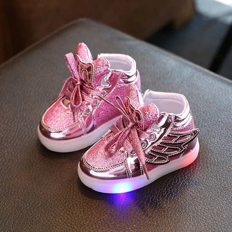 What Women S Shoe Has A Hook On It What Women S Shoe Has A Hook On It