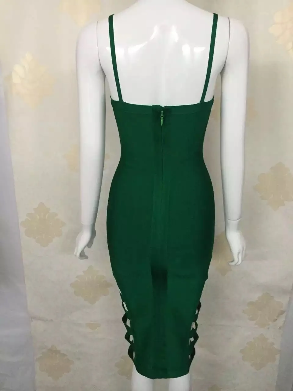 Top Quality Celebrity Red Green Black Sleeveless Side Hollow Out Rayon Bandage Dress Evening Party Cute Dress (13)