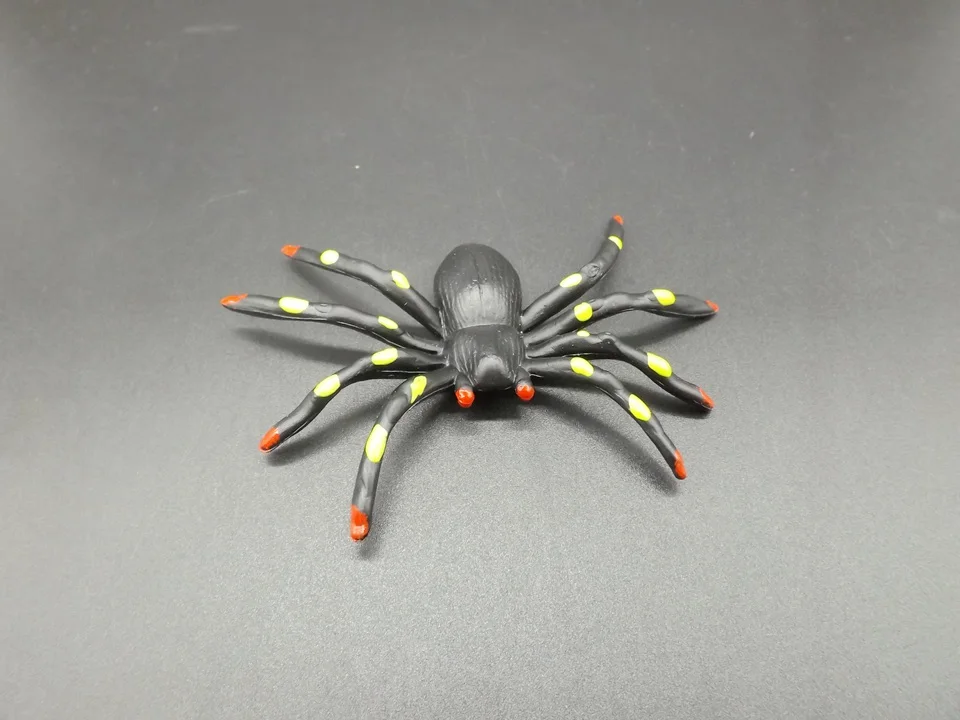 J099 (6)