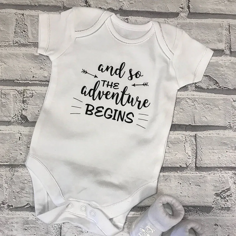 

DERMSPE 2019 New Newborn Boy Girl Short Sleeve Letter Print And Go The Adventure Begins Cotton Romper Outfits Baby Clothes