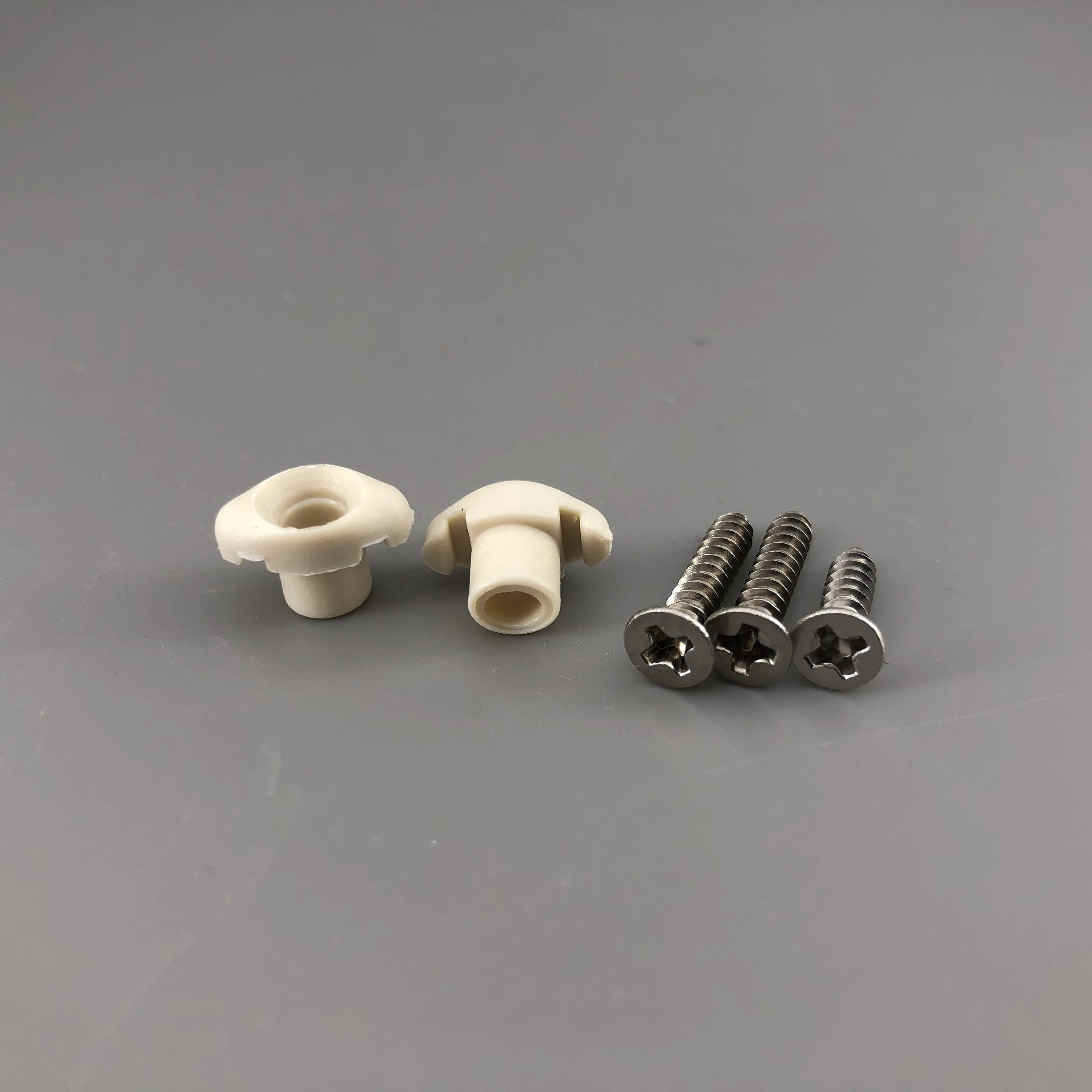 

2 Pieces Guitar String Retainer Graph Tech TUSQ XL Sleek String Tree Black PT-7004-00 White PQL-7004-00 with Stainless Screw