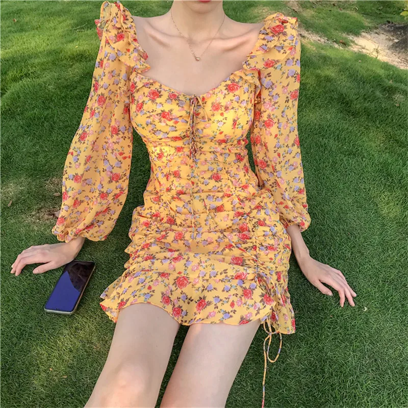 

2019 Summer New ruffled V-neck floral Chiffon Dress Slim drawstring long-sleeved Sexy Dress Women Fashion Retro Dresses P028