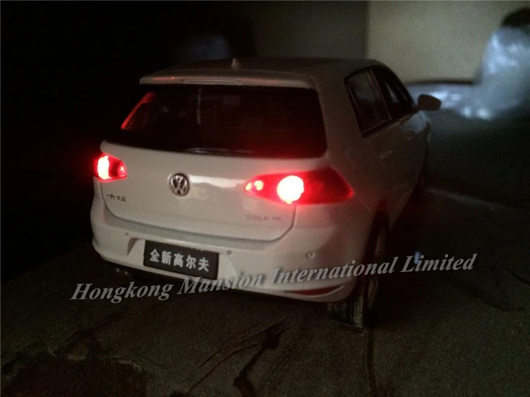 132 China FAW Original Factory Car Model For TheVolks wagen New GOLF (9)