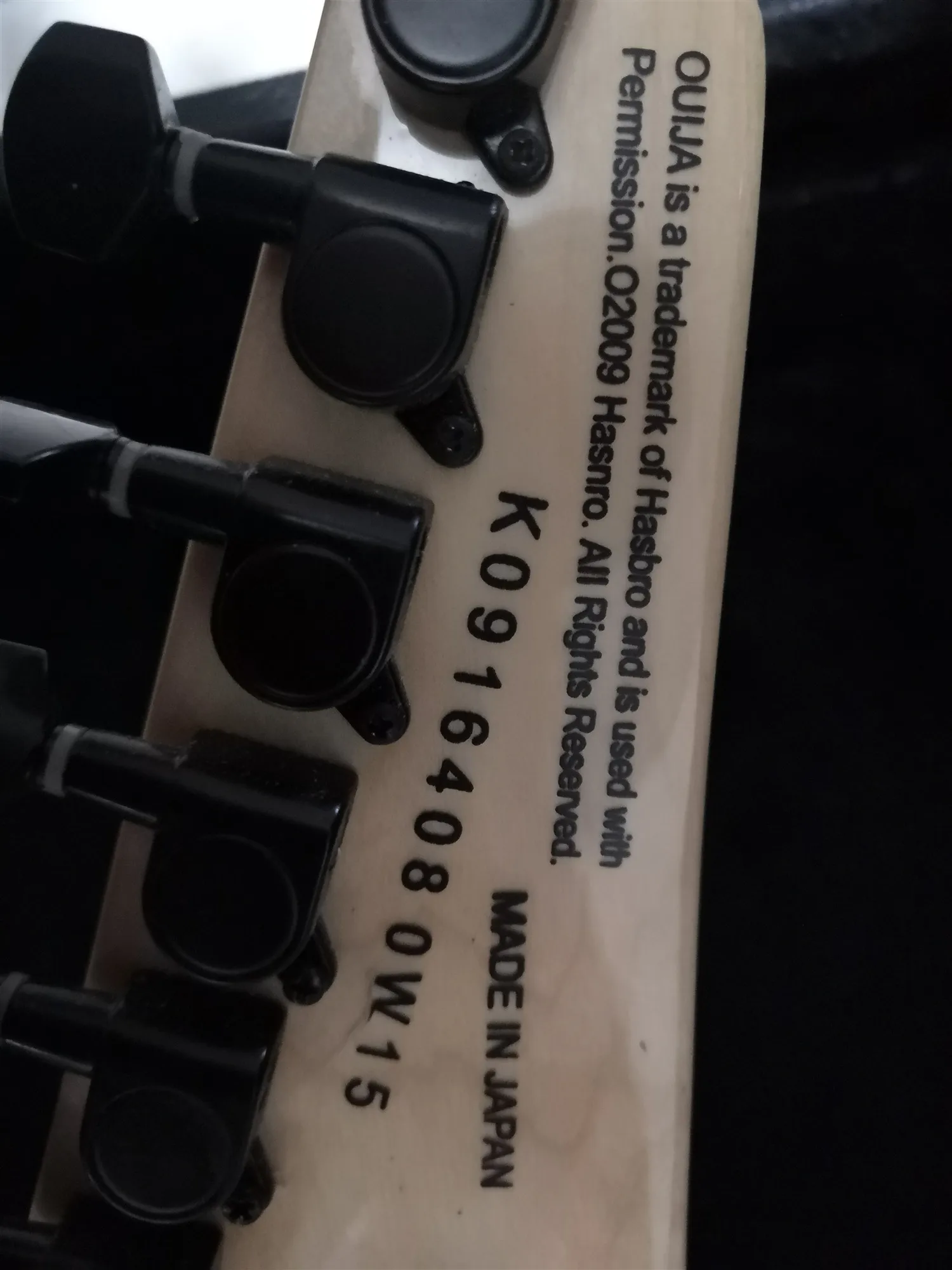 На заказ черная гитара Черная аппаратная HH звукосниматели Ouija Красивая электрогитара, по индивидуальному заказу! ES-2