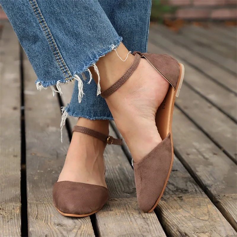 flat sandals with heel covered