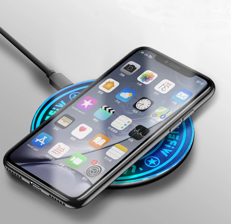 

3.Magic Array Wireless Charger 10w Ultra-Thin Qi Certified Fast Compatible Canvas Wireless Charging Pad