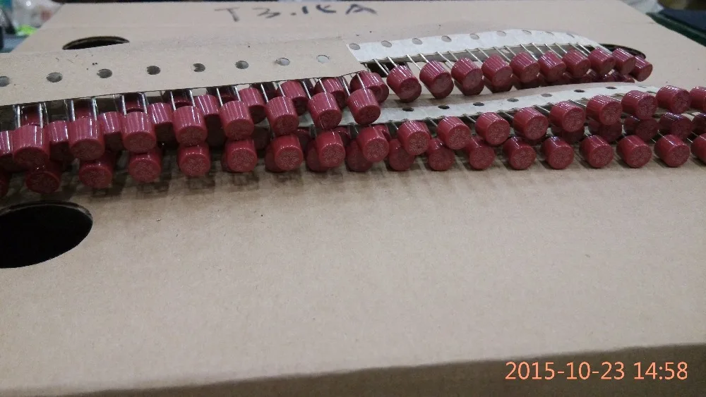 

Cylindrical fuse 6.3A T6.3A 250V 382 100pcs Cylindrical plastic fuse LCD TV power board commonly used Free shipping