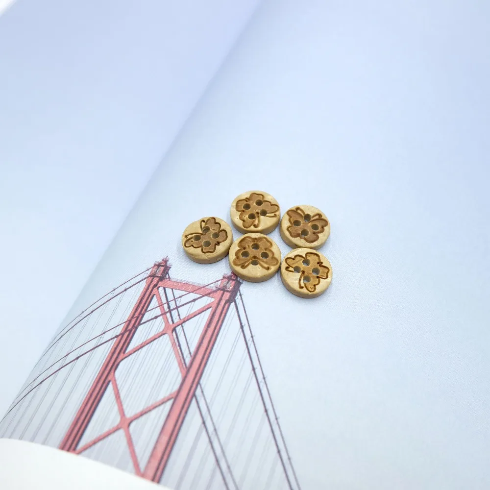 

11.5mm 4-holes Wooden Buttons Lovely Butterfly pattern Round Coconut Shell Buttons for sewing Scrapbooking Craft DIY Hot Sale