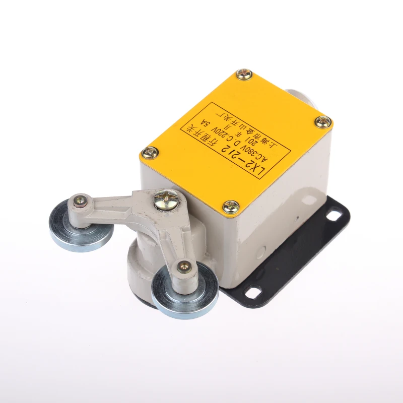 

Metal Case Latching Double Rotary Roller Lever Arm Limit Switch NO NC DPST