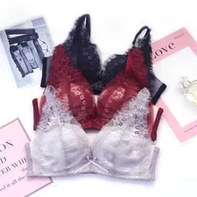 Mulheres Colete de Crochê com decote em v Bra Fio Grátis Rendas Lingerie Sexy Frete Grátis Fio de Algodão Sexy Push Up Bra Pequeno 85A reathable roupa interior Das Mulheres