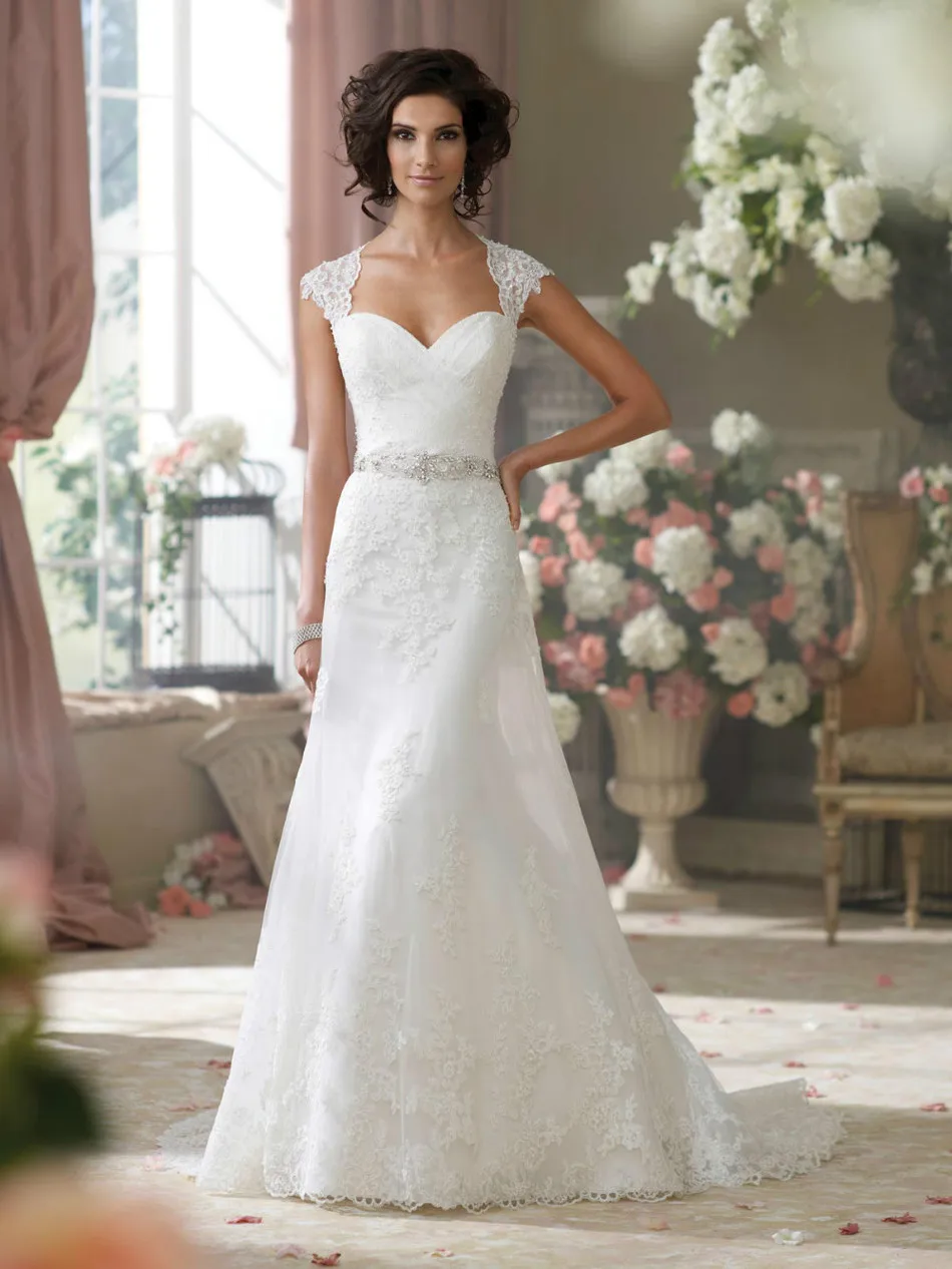 Lace keyhole wedding dress 2017 Lace keyhole wedding dress 2017