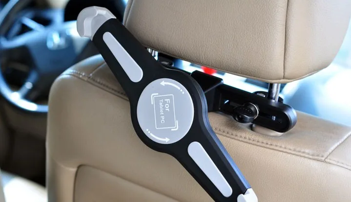 3141802955_370596092