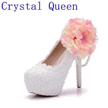 

Crystal Queen Big Flowers White Lace Women Wedding Shoes High Heel Platform Pumps Sexy Slip ON Bridal Shoes White Part