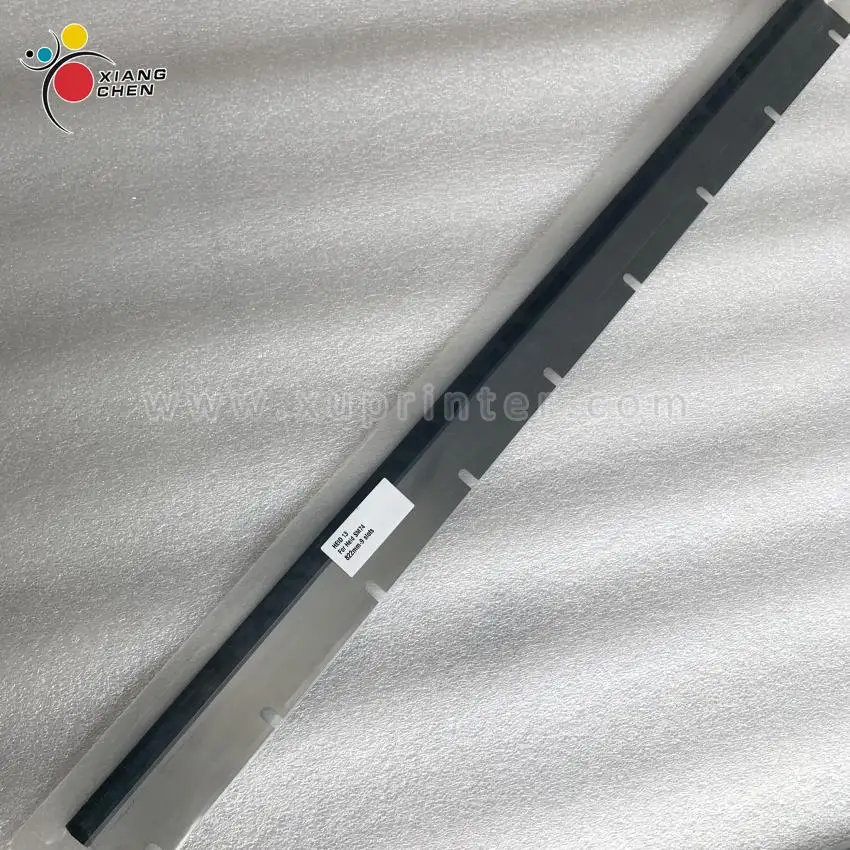 

M2.010.403 High Quality SM74 Machine Wash Up Blade Length 822mm 9 Holes SM74 Printing Machine Wash Up For Heidelberg