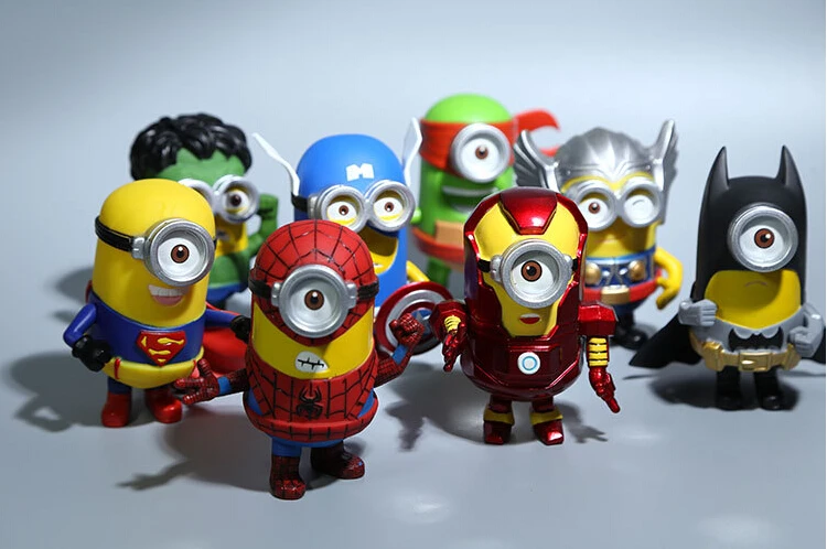 Koop 8 stks set 3D Eye Minion Cos Avengers Superhelden Iron man Spriderman Hulk Thor PVC Actiefiguren Kinderen Speelgoed
