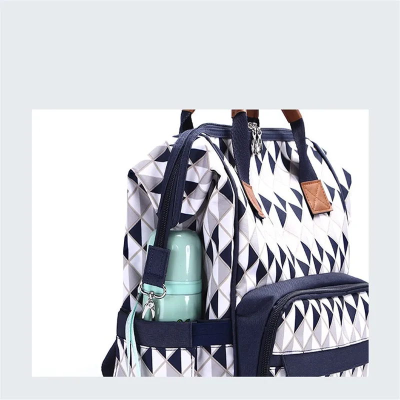 2018 Spring Geometric Pattern Three-Dimensional Diaper Bags Beatiful Female Travel Storage Bag Strap Soft Handle Backpack07