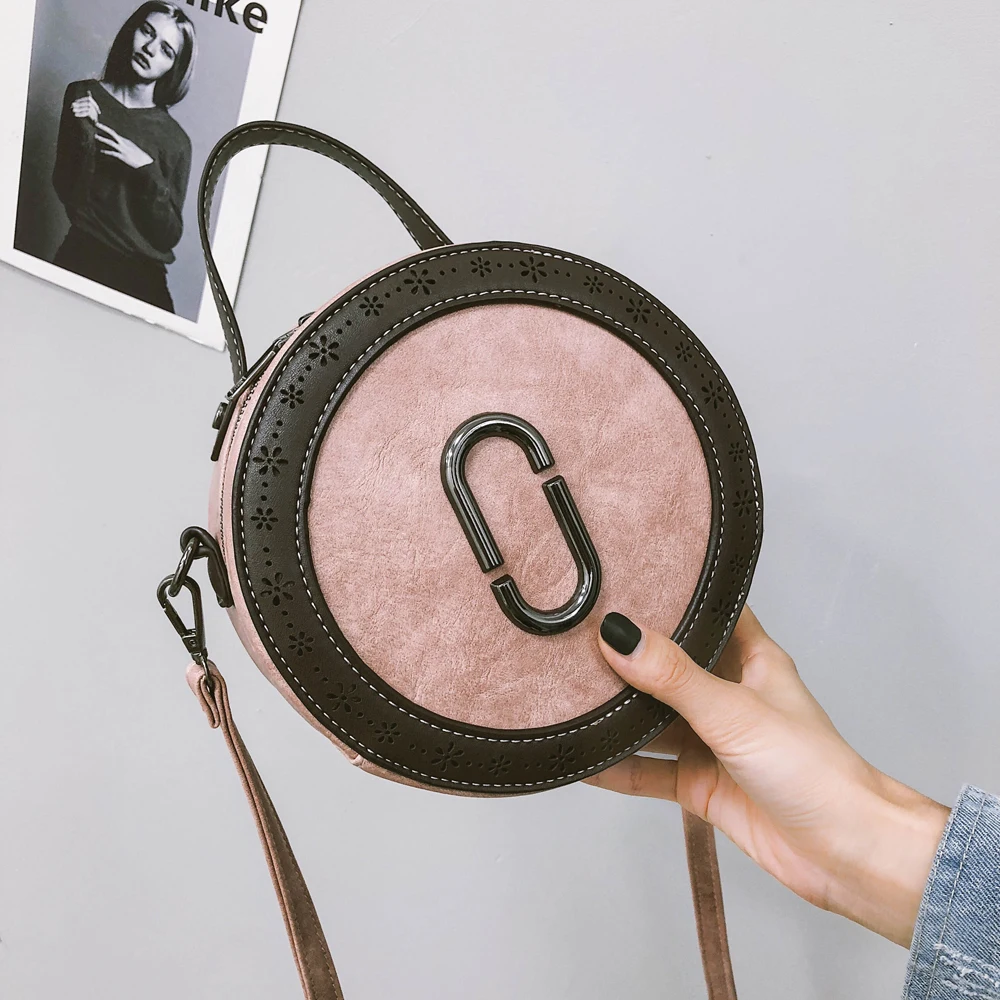 

2018 girl Fashion Handbag Hollow Out Shoulder Bag Tote Ladies Purse Hobo Bags Round package High Quality Shoulder bag