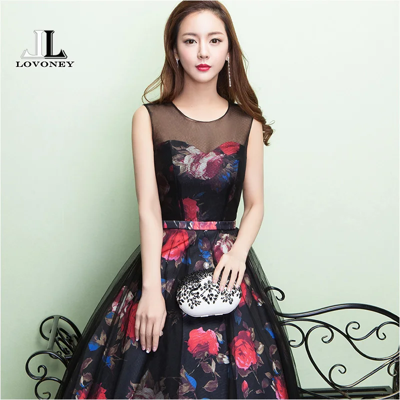 LOVONEY 2019 New Design Flower Pattern Elegant Evening Dress Long See Through Back Formal Party Dresses Evening Gown M209