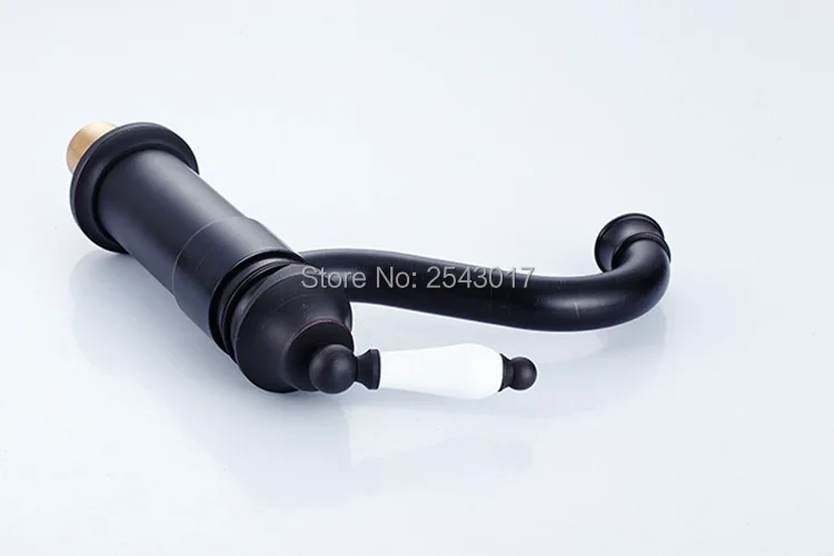 3246029076_318434714