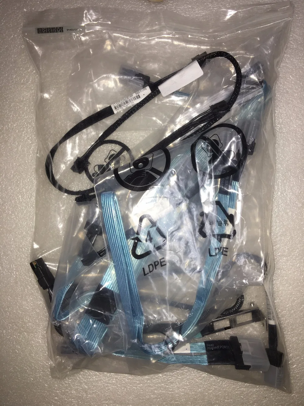 RaidStorage Amphenol Original 784629-001 SFF8087 to MiniSAS 36pin SFF-8087 6Gb SAS кабели Proliant DL380 Gen9 G9 Serv | Компьютеры и