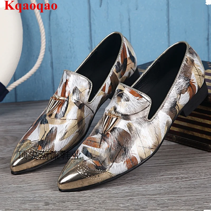 

Pointed Metal Toe Low Top Hommes Chaussures Leather Slip On Loafers Heel Masculino Gold Metal Decor Men Shoes Leisure Male Shoes