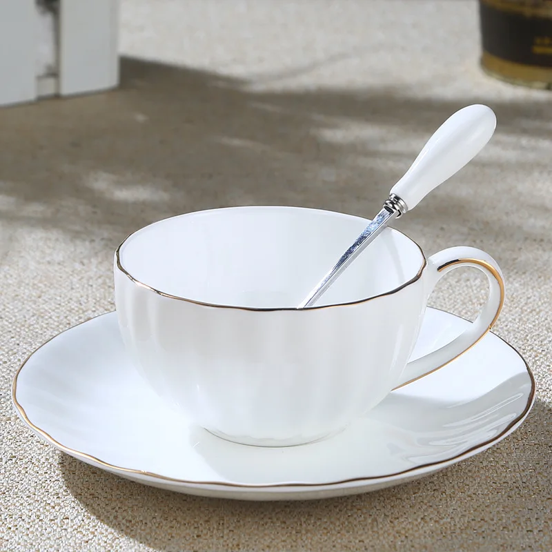 200ml Simple Ceramic Coffee Cup Saucer Set European Style Bone