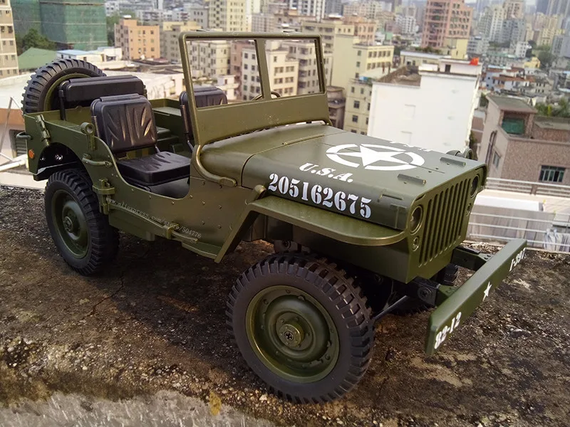 Модель: 10 радиоуправляемых автомобилей масштаб 1/10 4x4 с приводным валом
