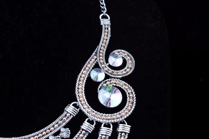 Богемное цветное ожерелье-ошейник из смолы с кристаллами, женское массивное ожерелье s& Кулоны, винтажное длинное массивное ожерелье, ювелирное изделие