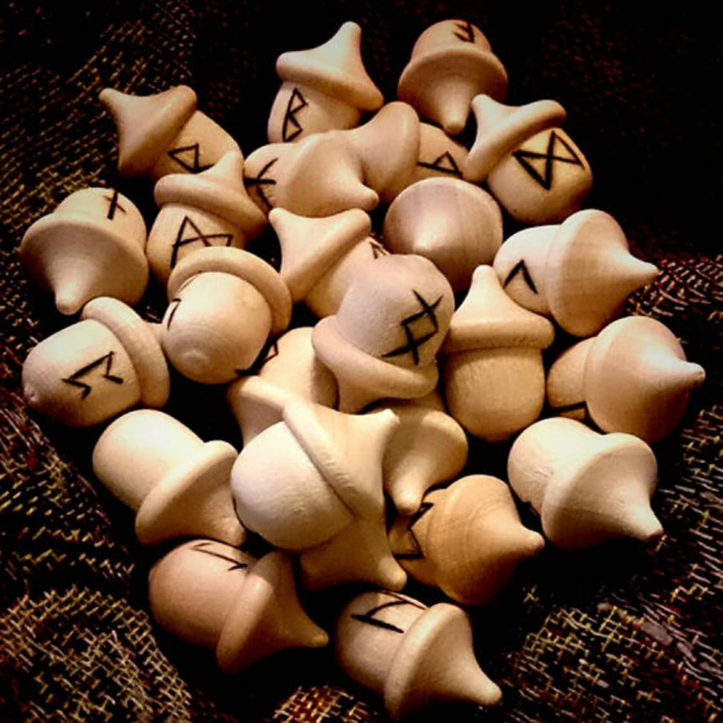 10pcs Novelty Waldorf Acorns DIY Plain Unfinished Wood Cute Kids Fashion Craft Accessories