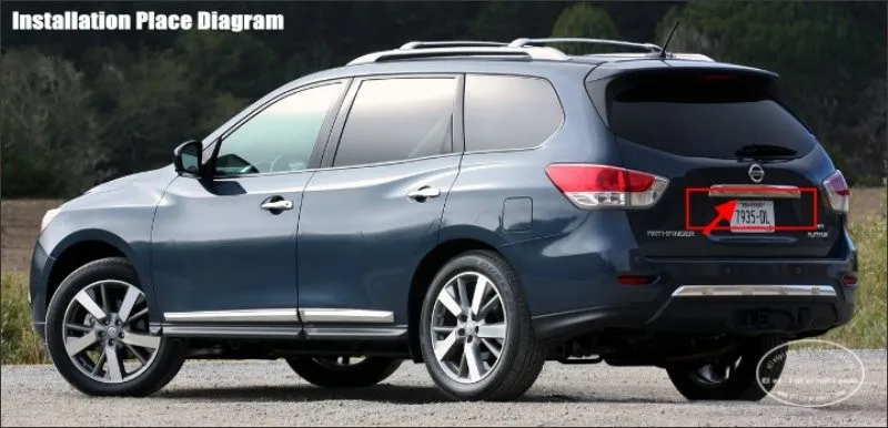Nissan-Pathfinder-R52-2013-license-plate-lamp