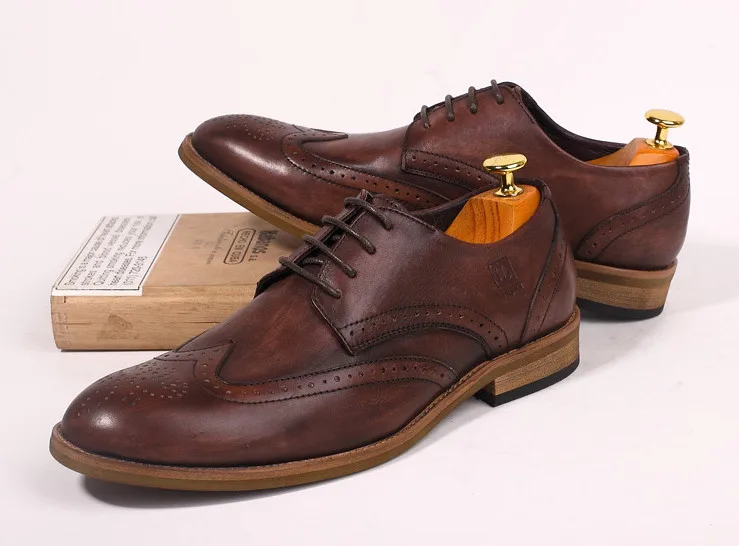 Новый стиль Мужчины ручной работы из натуральной кожи перфорацией обувь мужские деловые повседневные кожаные мужские дышащие на шнуровке