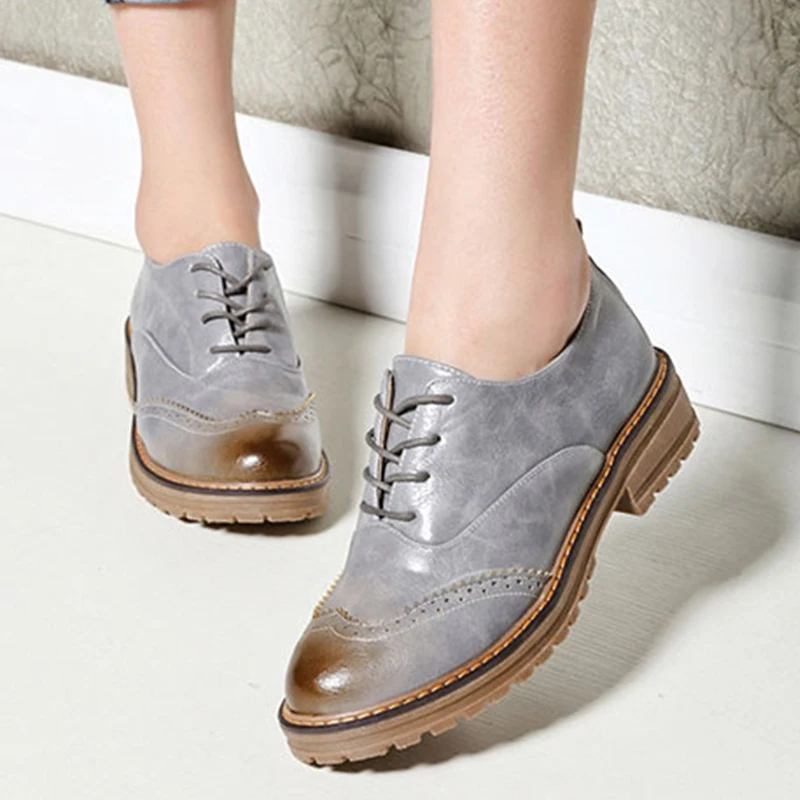 

Plus Size 43Women Flat Platform Autumn winter Ladies Shoes Contrast color Lace Up Casual Female Footwear sapato feminino NB217