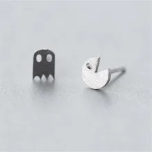 Модный корейский стиль простой 925 пробы Серебряные ювелирные изделия Матовый призрак Асимметричный Для женщин подарок серьги-гвоздики SE592