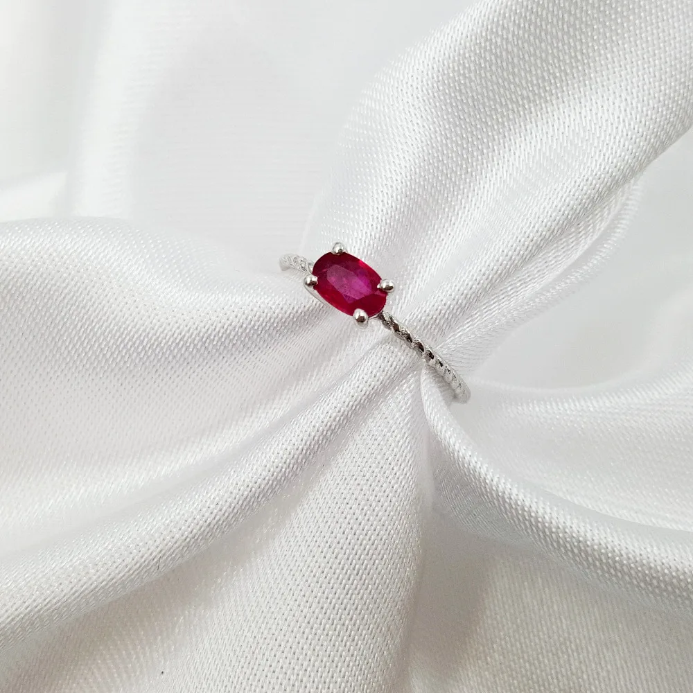 

Lii Ji Natural Gemstone Ruby 4x6mm 925 sterling silver Women Engagement Wedding Ring Luxury Ring