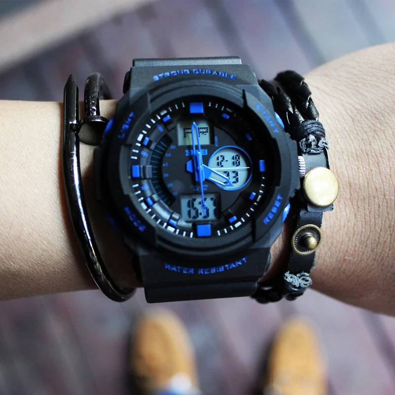 digital watch dual time