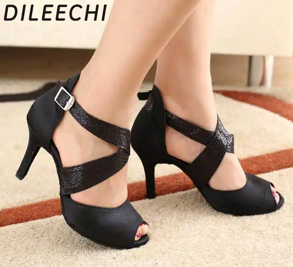 dileechi dance shoes