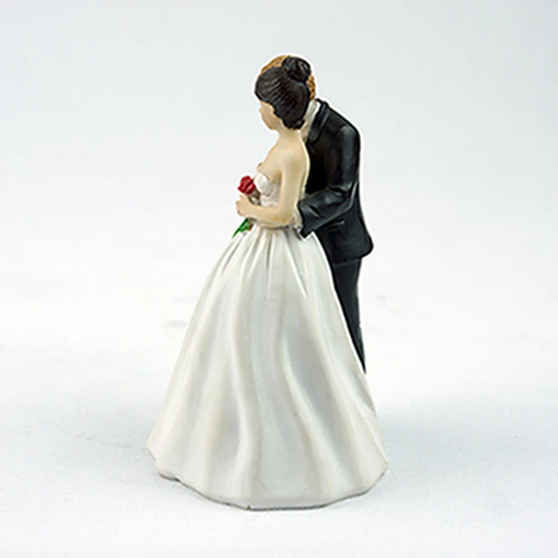 The Bride And Groom Whisper Sweet Wedding Cake Topper Bedroom Decoration Party And Wedding Cake Stand Valentines Gift